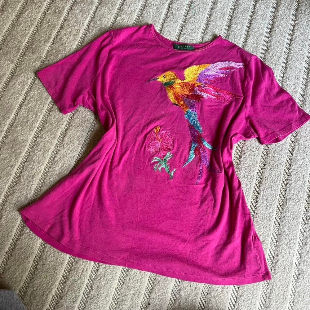 Lauren Ralph Lauren embroidered hummingbird hibiscus flower Pink Tshirt Size XL
